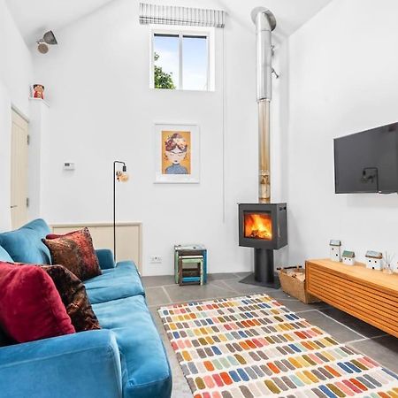 Luxury Self-Contained Cottage For Two With Hot Tub Staverton  Buitenkant foto